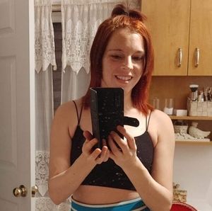 Meet your Posher, Genevieve